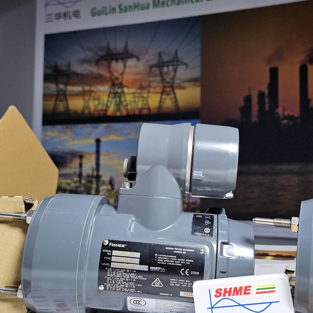 Вихревой расходомер с двумя головками Rosemount 8800