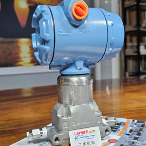 Измеритель массового расхода и плотности Кориолиса Emerson/Rosemount Micro Motion ELITE Peak Performance/CMFS150P, 1 1/2 дюйма (DN40), никелевый сплав C22 и нержавеющая сталь 316L, высокое давление