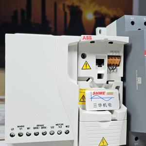 ACS800-01 68262402 RINT5211C