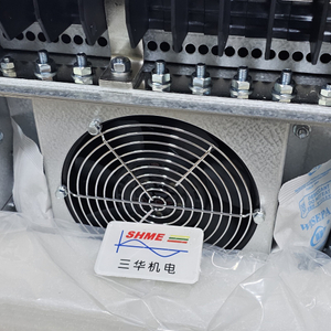 Schneider / Селекторный переключатель Harmony / XB2BD21B / XB2BD33C