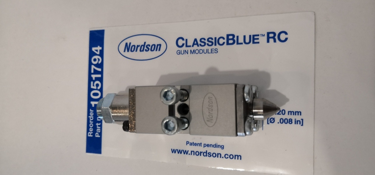 8958407273_464718884