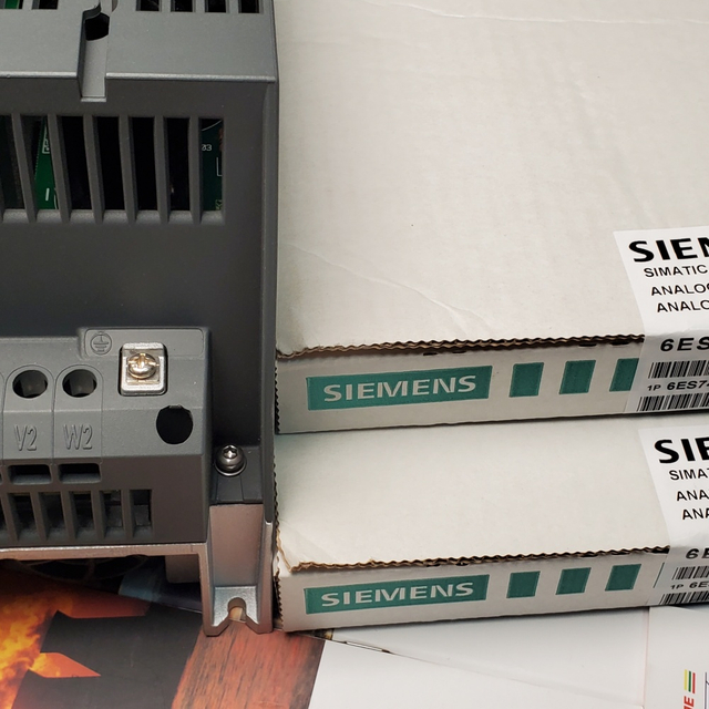 Siemens PLC/S7-1200/Монтажная рейка/6ES7590-1AF30-0AA0/6ES7590-1AB30-0AA0