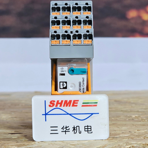 Phoenix Contact/Изолятор/MCR-SL-UI-100-240AC/0-10,2900220/MCR-SL-UI-100-240AC/0-20,2900233