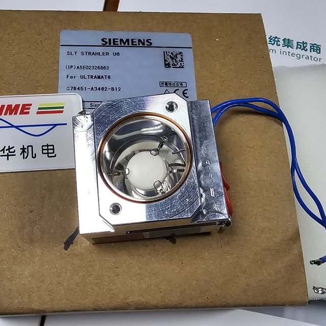 Инвертор Siemens/SINAMICS V20/0,55 кВт трехфазный 200–240 В/6SL3210-5BE14-0UV0/6SL3210-5BE15-5UV0