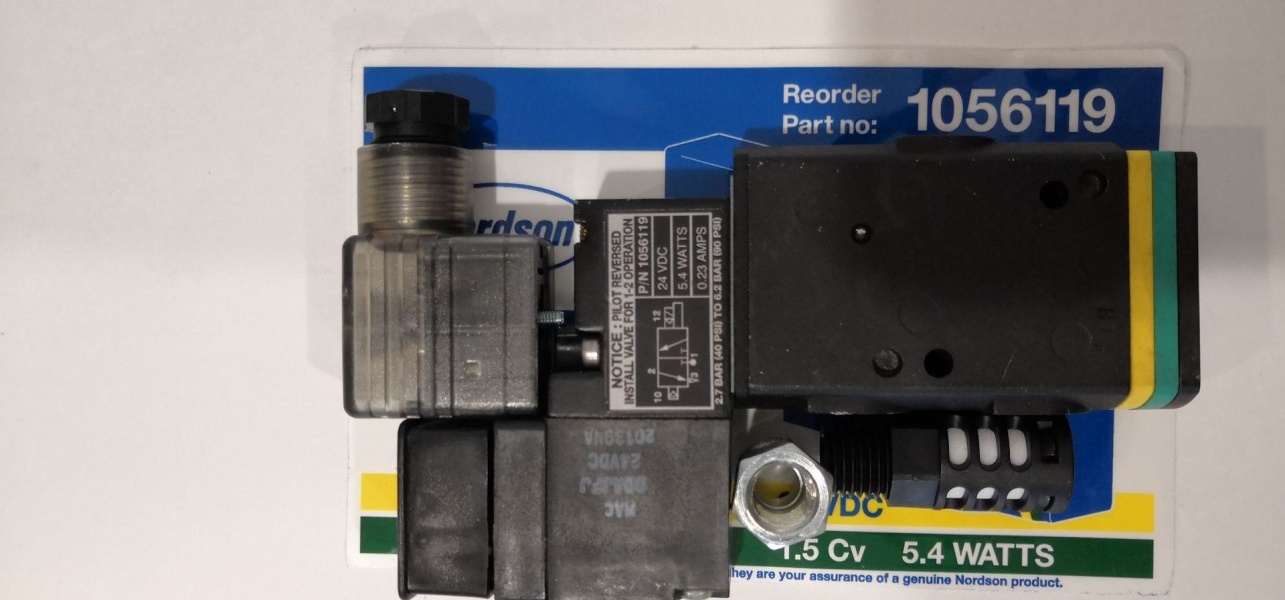 8942081727_464718884