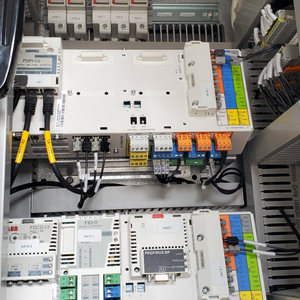 ABB/Softstarter I /PSR16-600-70/PSTX370-600-70