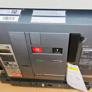 Инвертор Schneider / Сервопривод Altivar Machine LXM32S / LXM32S07C4E2 / LXM32S15C4E2