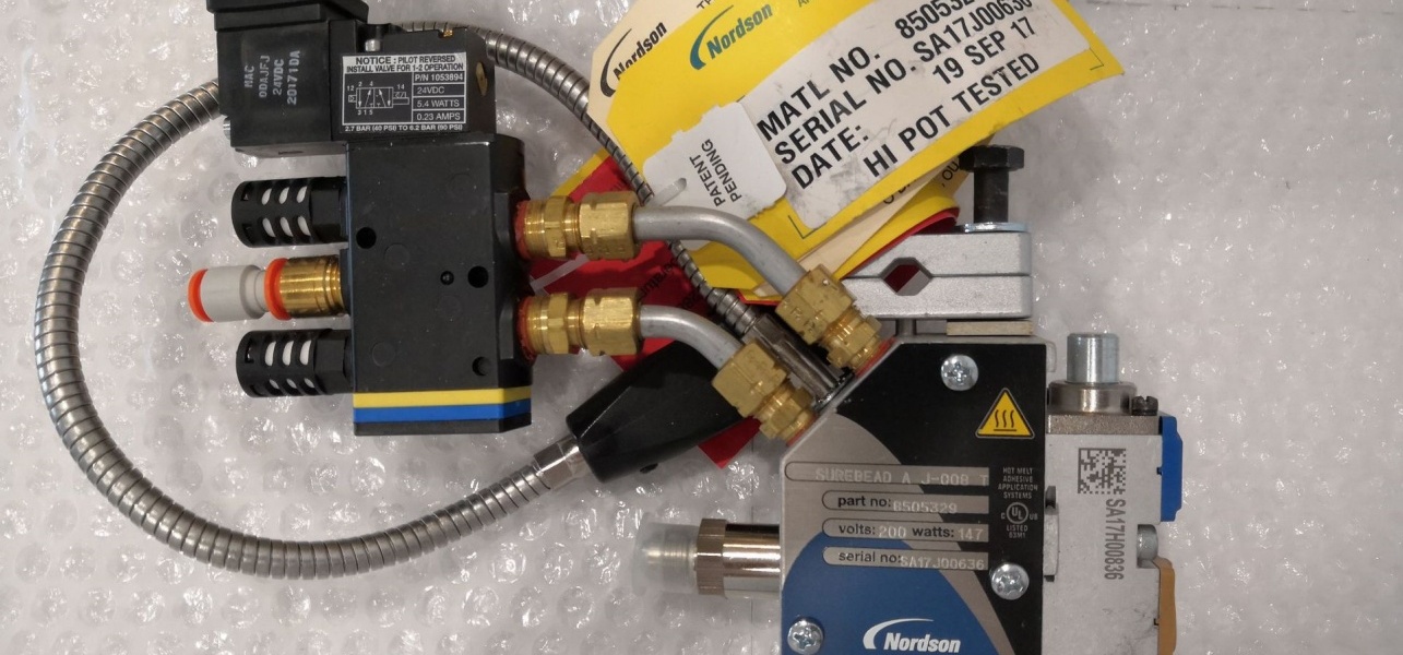 9017576864_464718884