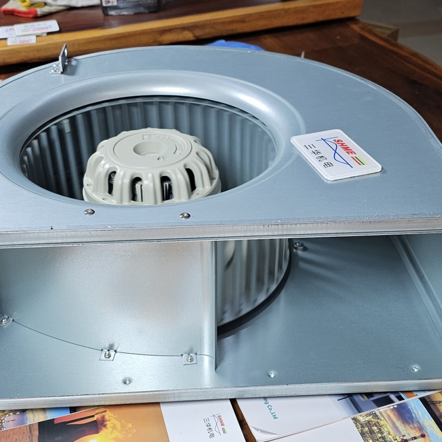 Инвертор Siemens/SINAMICS V20/5,5 кВт трехфазный 380–480 В/6SL3210-5BE27-5UV1/6SL3210-5BE31-1UV1