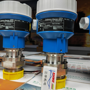 Эндpecc+Xay3ep /E+H Цифровой датчик pH Memosens CPS71E