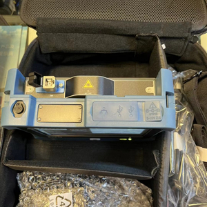 Fluke/Толковые клещи/FLUKE-375FC/FLUKE-374FC