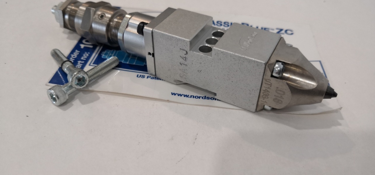 8947070927_464718884