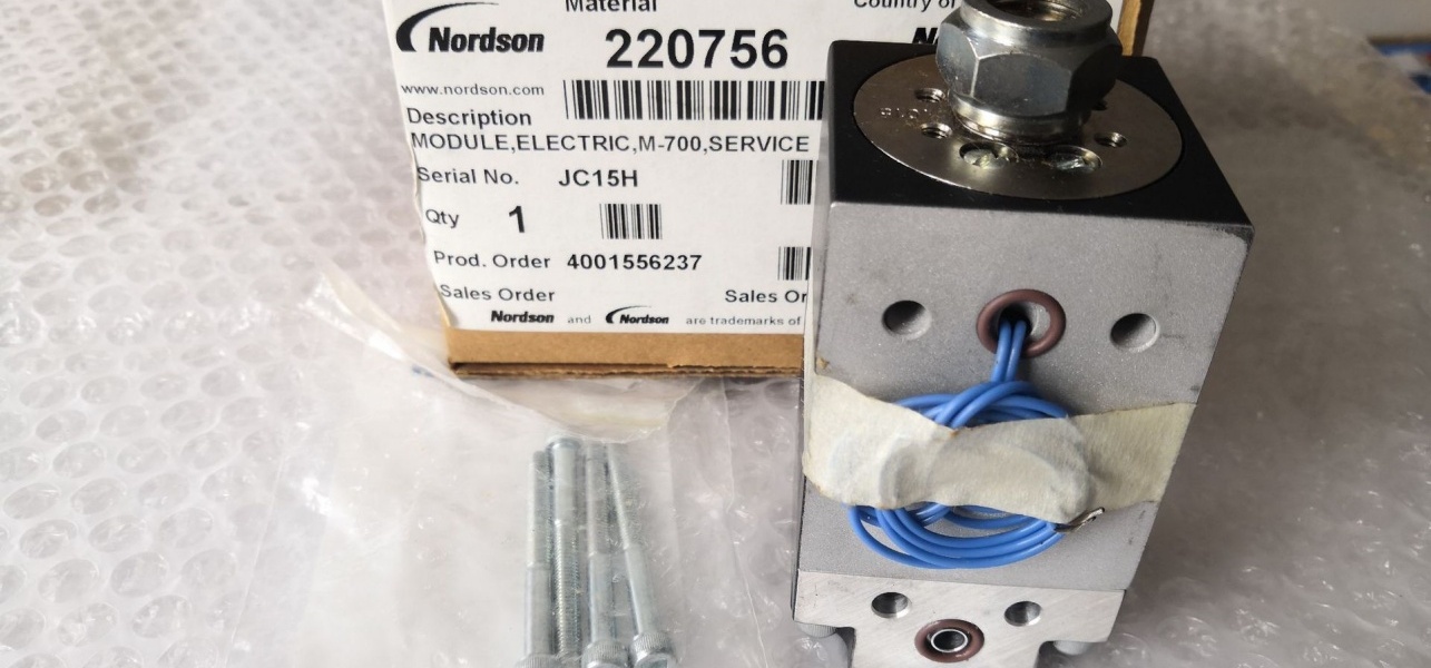 8985854083_464718884