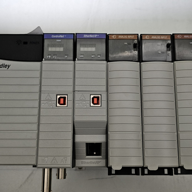 Аллен Брэдли/Инвертор/PowerFlex 4 Series/22A-E2P4N104/22A-E8P4N104