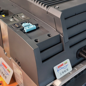 Преобразователь Siemens/SINAMICS V20/с панелью управления BOP/6SL3255-0AA00-4CA1/6SL3255-0AA00-4BA1