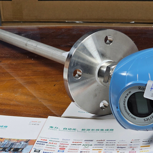 Массовый расходомер Кориолиса Emerson/Rosemount Micro Motion T100T с прямой трубкой, 1 дюйм (DN25), титан класса 9, полировка Ra 32