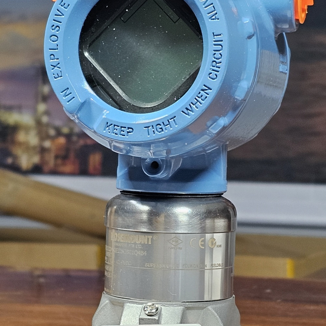 Массовый расходомер Кориолиса Emerson/Rosemount Micro Motion R050S, 1/2 дюйма (DN15), нержавеющая сталь 316L